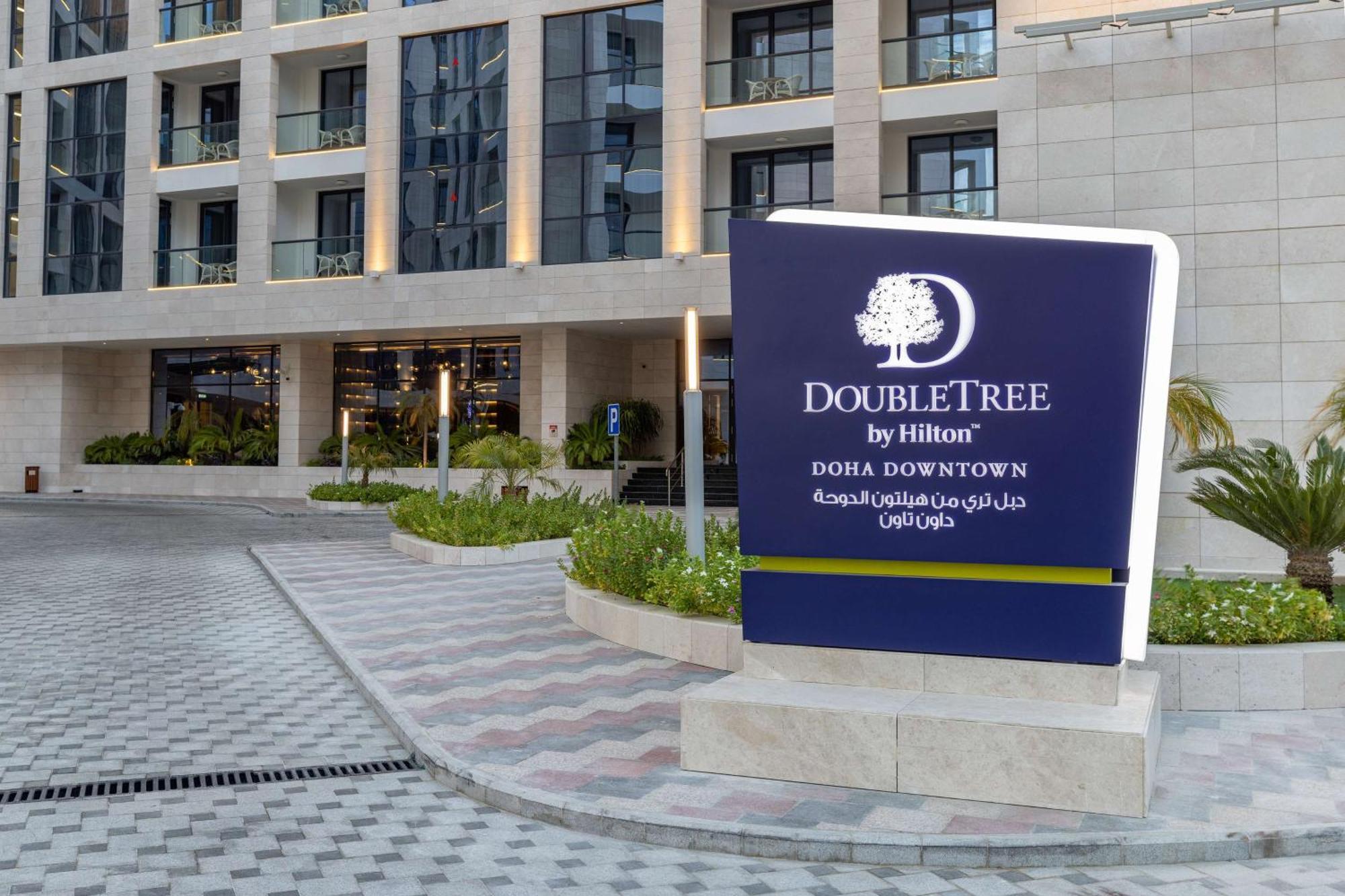 Doubletree By Hilton Doha Downtown 호텔 외부 사진